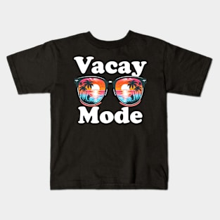 Vacay mode, summer vacation design for dark colors Kids T-Shirt